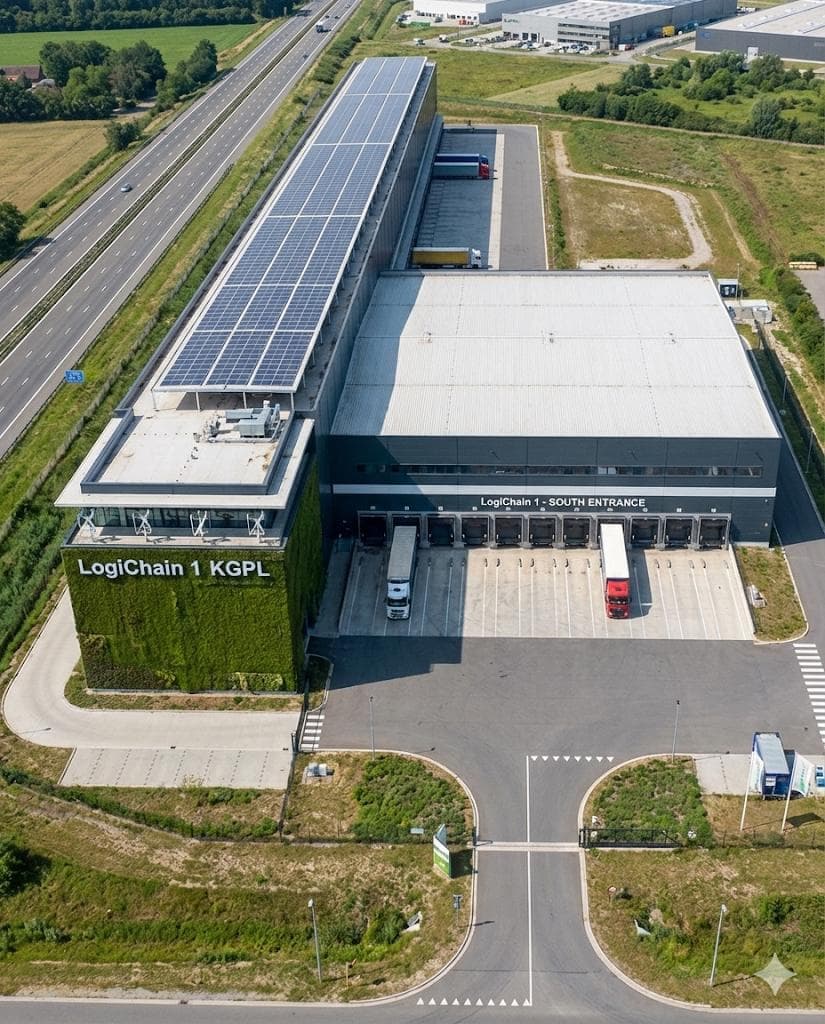 LogiChain Loading Dock